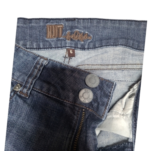 Kut from the Kloth Jeans Mid Rise Boot Cut Double Button Size 6 - Picture 11 of 15